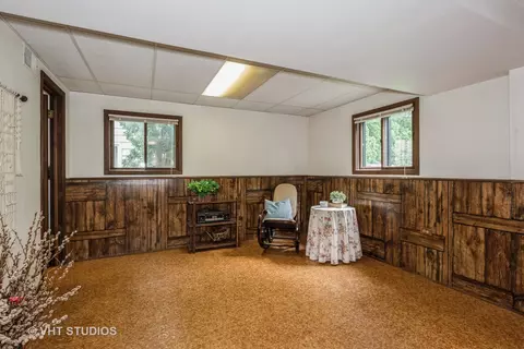 1516 E Lowden Ave, Wheaton, IL 60189 photo 12