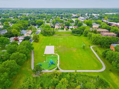 1516 E Lowden Ave, Wheaton, IL 60189 photo 17