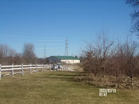 Sec 30 Plum Hollow Lane, Dixon, IL 61021