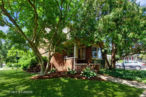 5400 Park Ave, Downers Grove, IL 60515