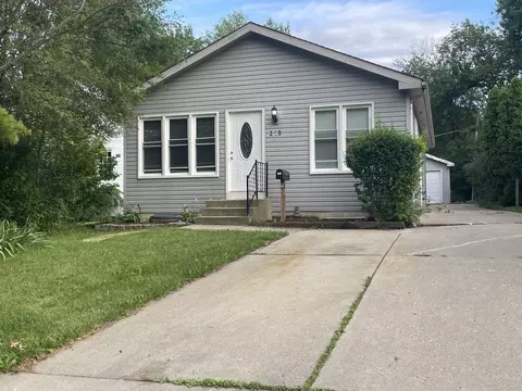 219 Elder Dr, Round Lake Park, IL 60073