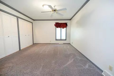 Bedroom - 1003 Page Dr, Champaign, IL 61821 photo 2 of 8