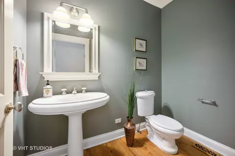 724 Juniper Rd, Glenview, IL 60025 photo 20