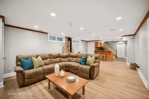 724 Juniper Rd, Glenview, IL 60025 photo 17