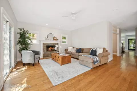 724 Juniper Rd, Glenview, IL 60025 photo 5