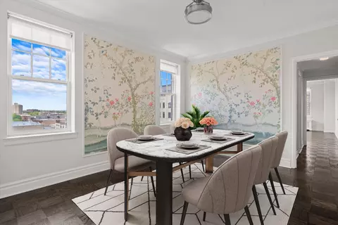 Dining - 421 W Melrose St #8A, Chicago, IL 60657 photo 1 of 2