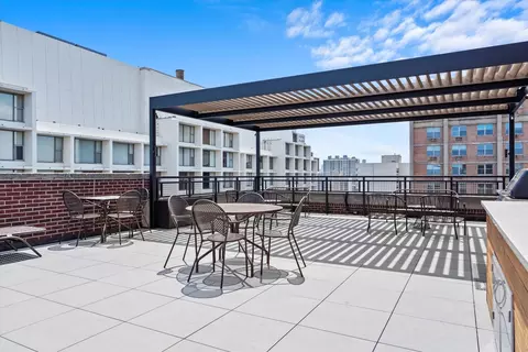Other - 421 W Melrose St #8A, Chicago, IL 60657 photo 3 of 7