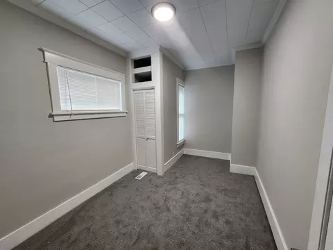 Bedroom - 536 Raymond St, Elgin, IL 60120 photo 3 of 3