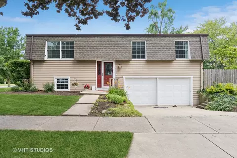 111 S Ellyn Ave, Glen Ellyn, IL 60137