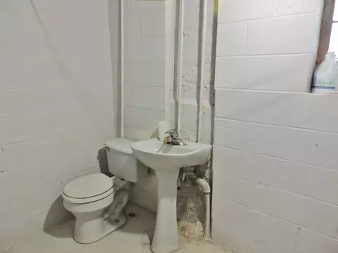 Bath - 1643 E 83rd Pl, Chicago, IL 60617 photo 3 of 3