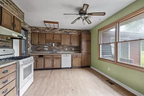 Kitchen - 175 S Cook St, Braidwood, IL 60408 photo 1 of 1