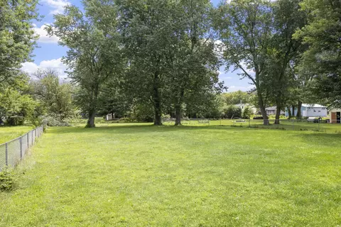 Exterior - 175 S Cook St, Braidwood, IL 60408 photo 2 of 4