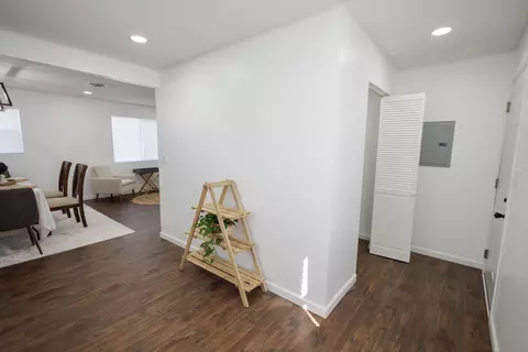Entry Way - 708 Webster Cir W, Kankakee, IL 60901 photo 1 of 1