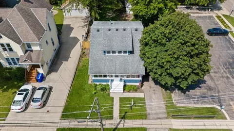 408 S Naperville Rd, Wheaton, IL 60187 photo 16