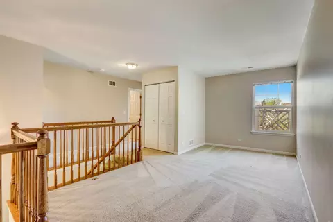 1247 Timberline Dr, Bartlett, IL 60103 photo 12