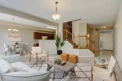 1247 Timberline Dr, Bartlett, IL 60103 photo 3