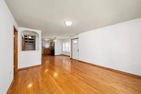 14449 Springfield Ave, Midlothian, IL 60445 photo 6