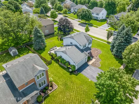 View/Area - 411 Ash Fork Trl, Cary, IL 60013 photo 1 of 11