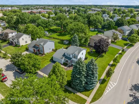 View/Area - 411 Ash Fork Trl, Cary, IL 60013 photo 8 of 11