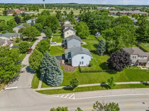 View/Area - 411 Ash Fork Trl, Cary, IL 60013 photo 7 of 11