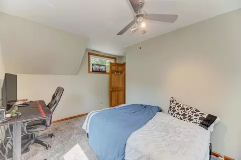 Bedroom - 417 State St, Batavia, IL 60510 photo 7 of 7
