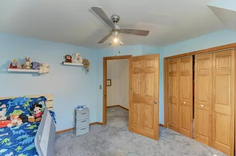 Bedroom - 417 State St, Batavia, IL 60510 photo 4 of 7
