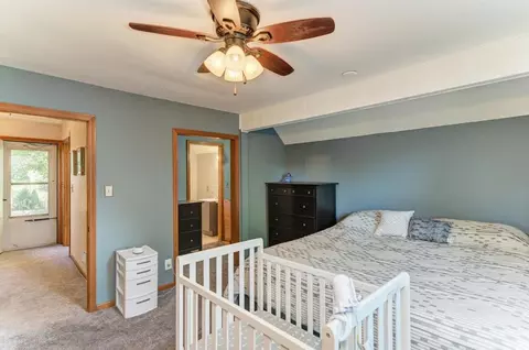 Bedroom - 417 State St, Batavia, IL 60510 photo 1 of 7
