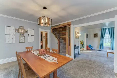 Dining - 417 State St, Batavia, IL 60510 photo 2 of 4