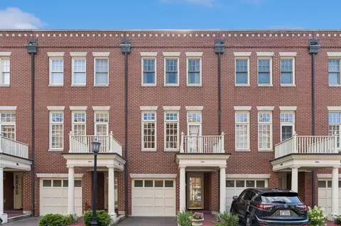 1414 W Wrightwood Ave #G, Chicago, IL 60614
