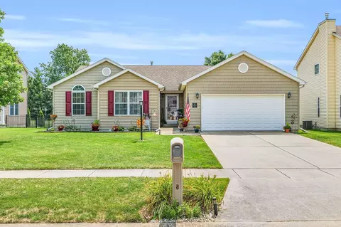 307 Windstone Dr, Tolono, IL 61880