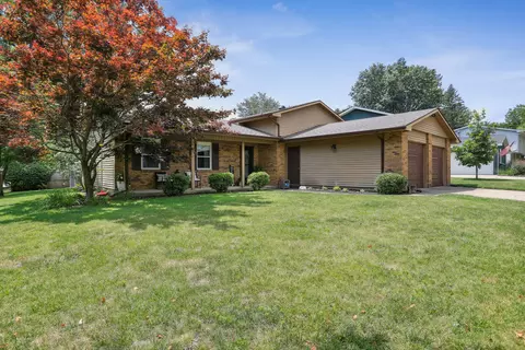 Exterior - 36 Ashley Ln, Champaign, IL 61820 photo 1 of 9