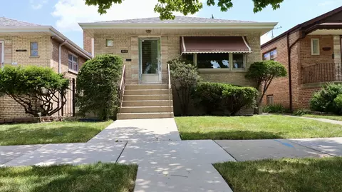 5305 S Harding Ave, Chicago, IL 60652