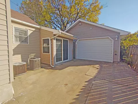 714 9th St, Peru, IL 61354 photo 23