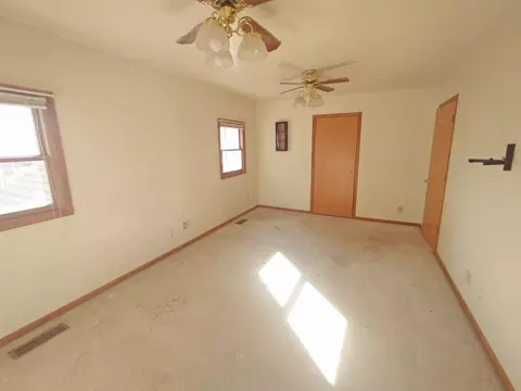 714 9th St, Peru, IL 61354 photo 5
