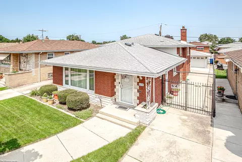 8335 S Keeler Ave, Chicago, IL 60652