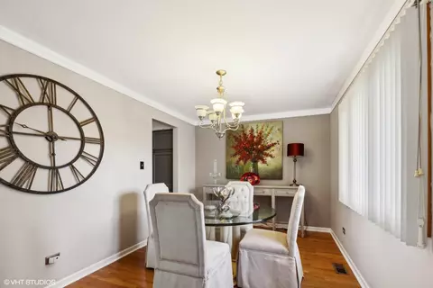 Dining - 18513 Willow Ln, Lansing, IL 60438 photo 1 of 1
