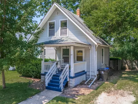 607 Maple St, Bloomington, IL 61701 photo 35