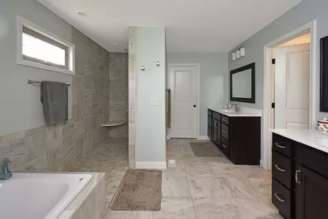3 Huff Way, Bloomington, IL 61705 photo 31