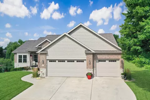 3 Huff Way, Bloomington, IL 61705 photo 2