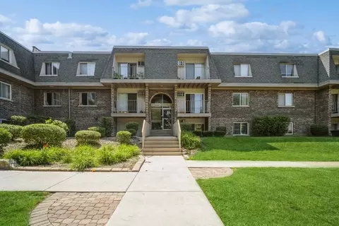 838 Jonathan Ct #307, Prospect Heights, IL 60070