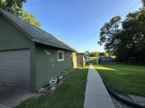 15445 Lincoln Rd, Morrison, IL 61270 photo 3