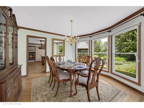 Dining - 1413 Tomlin Dr, Burr Ridge, IL 60527 photo 1 of 1