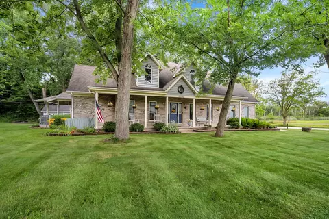 32760 Deer Ridge Dr, Wilmington, IL 60481