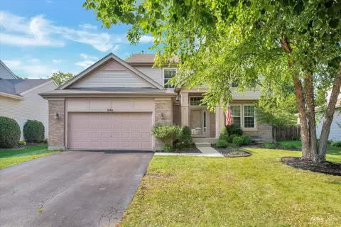 3186 Davey Ct, Aurora, IL 60503