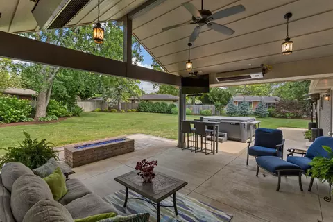 1408 Maplecrest Dr, Champaign, IL 61821 photo 46