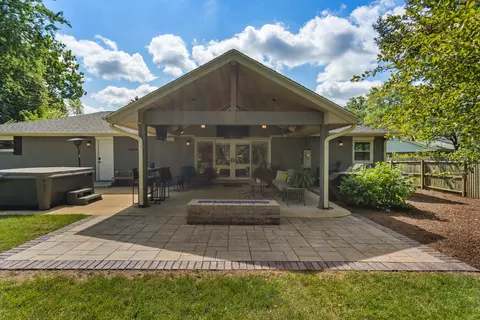 1408 Maplecrest Dr, Champaign, IL 61821 photo 45