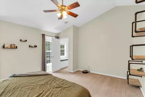 Bedroom - 403 E Tomaras Ave, Savoy, IL 61874 photo 3 of 6