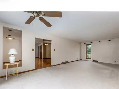 Living - 7346 E 3000 North Rd, Cornell, IL 61319 photo 2 of 3