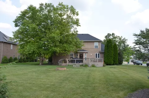 Exterior - 2501 Ventura Dr, Plainfield, IL 60586 photo 6 of 12