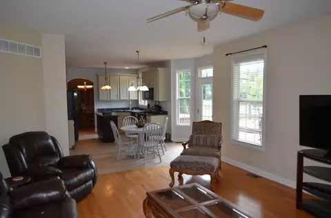Other - 2501 Ventura Dr, Plainfield, IL 60586 photo 3 of 13